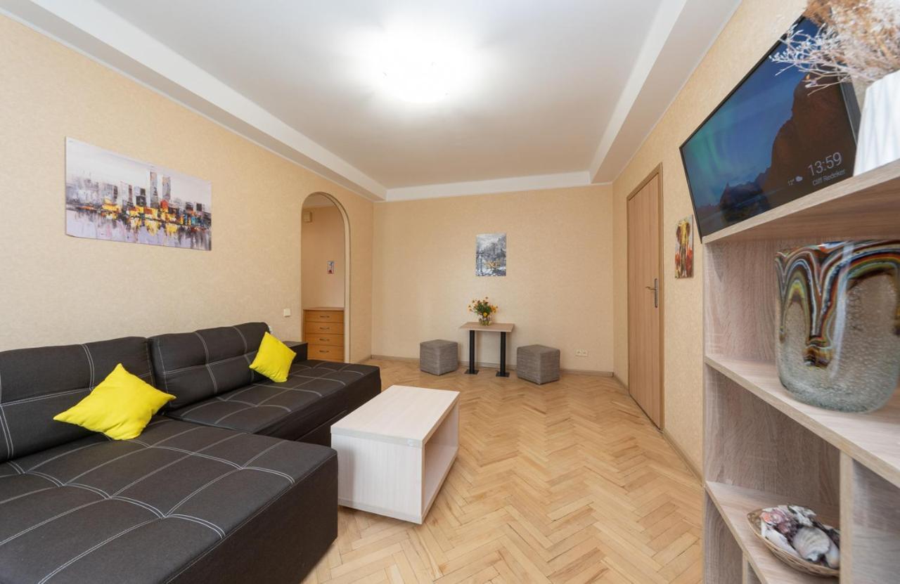 1 Bedroom Apart Near Metro Pecherska Κίεβο Εξωτερικό φωτογραφία