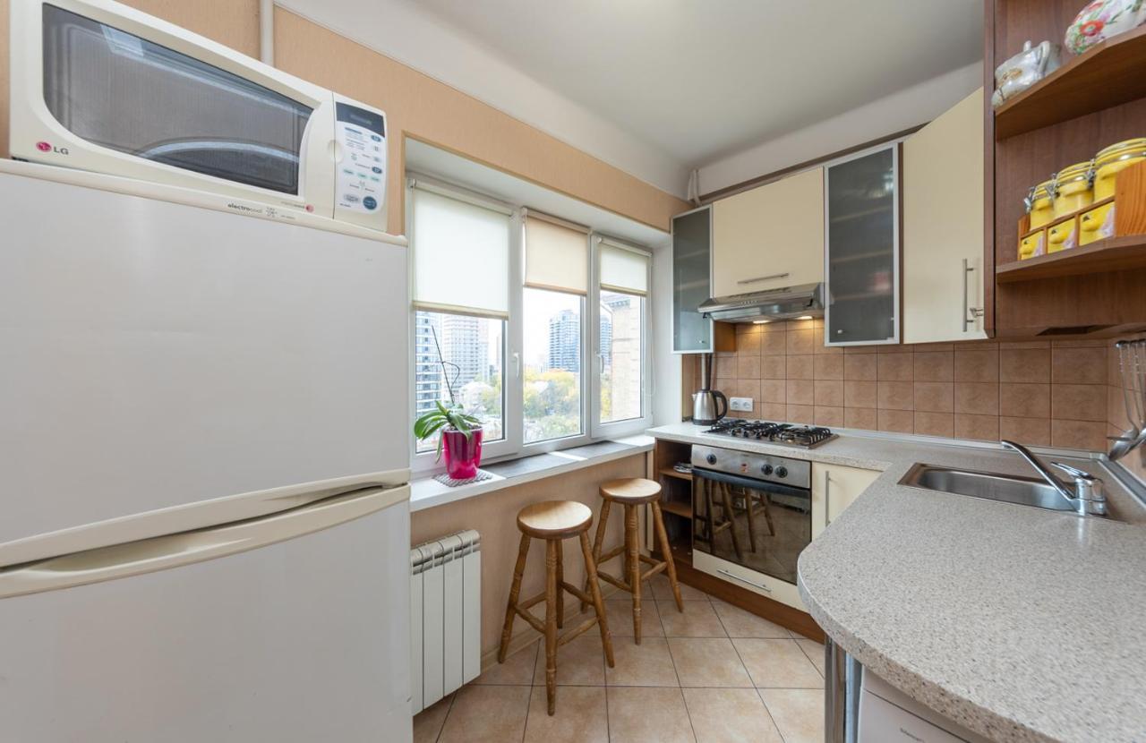 1 Bedroom Apart Near Metro Pecherska Κίεβο Εξωτερικό φωτογραφία
